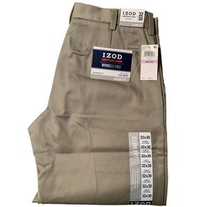 NWT - 32x30 Slim Fit Flat Front IZOD American Chinos